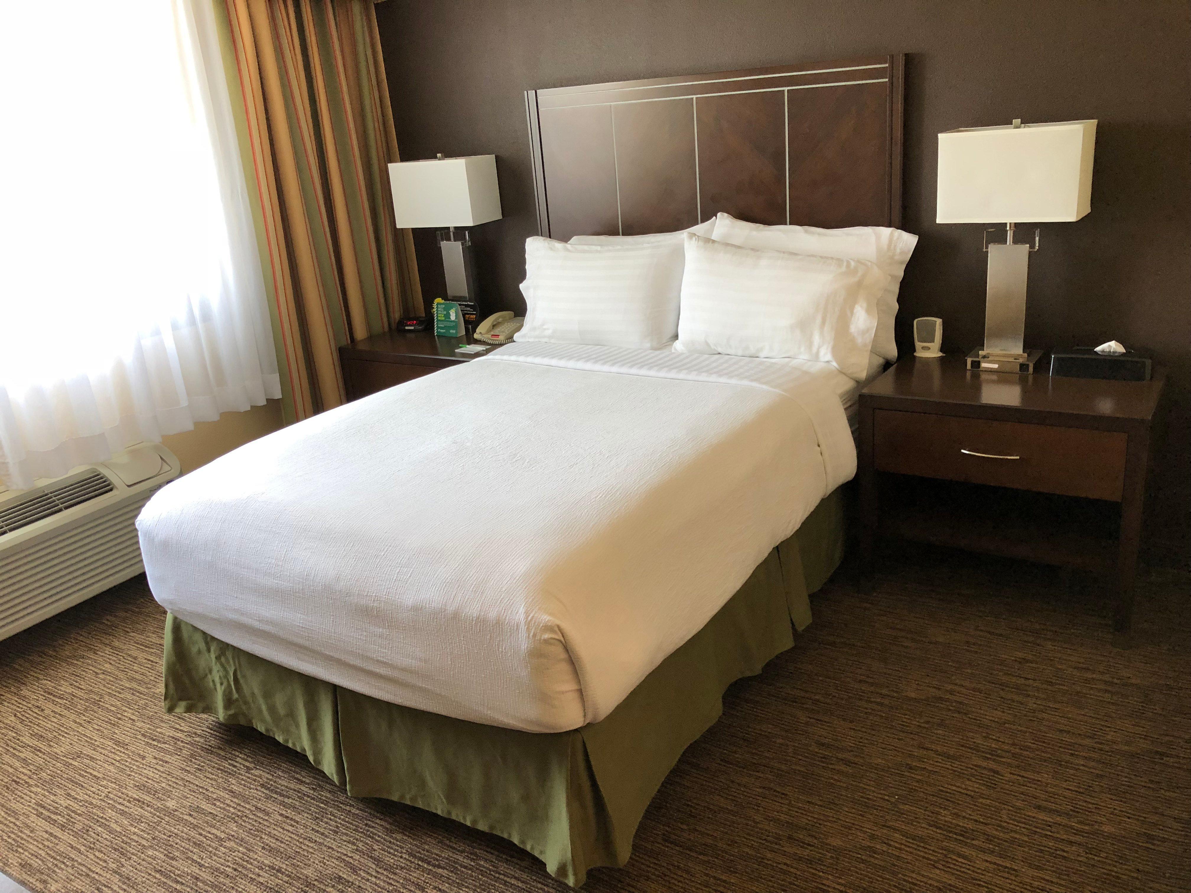 Holiday Inn Hotel & Suites Anaheim By Ihg Exterior foto