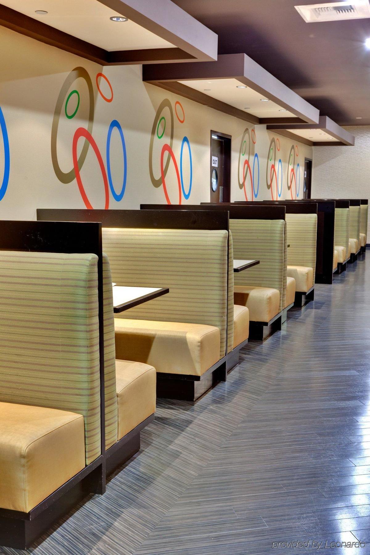 Holiday Inn Hotel & Suites Anaheim By Ihg Restaurante foto